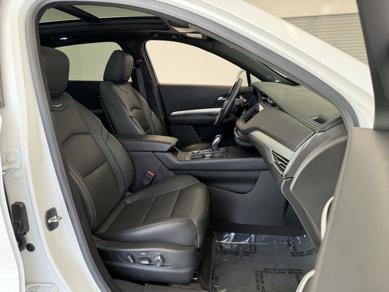 Used 2019 Cadillac XT4 Premium Luxury image 44