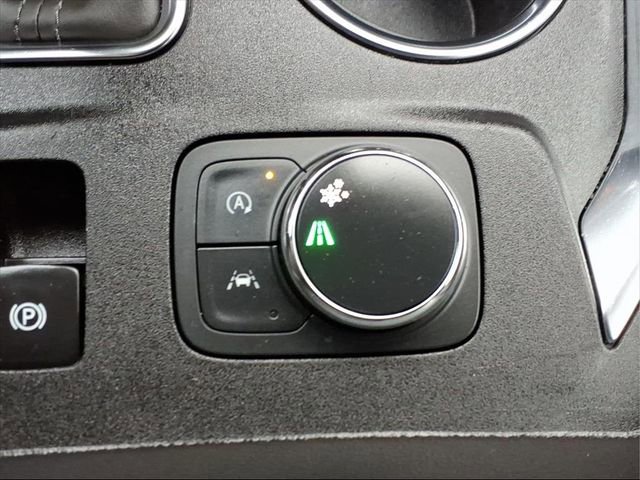 Used 2023 Chevrolet Traverse LT w/ LPO, Floor Liner Package image 21