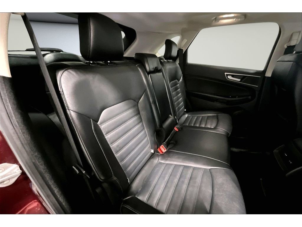 Used 2018 Ford Edge SEL w/ Equipment Group 201A image 28