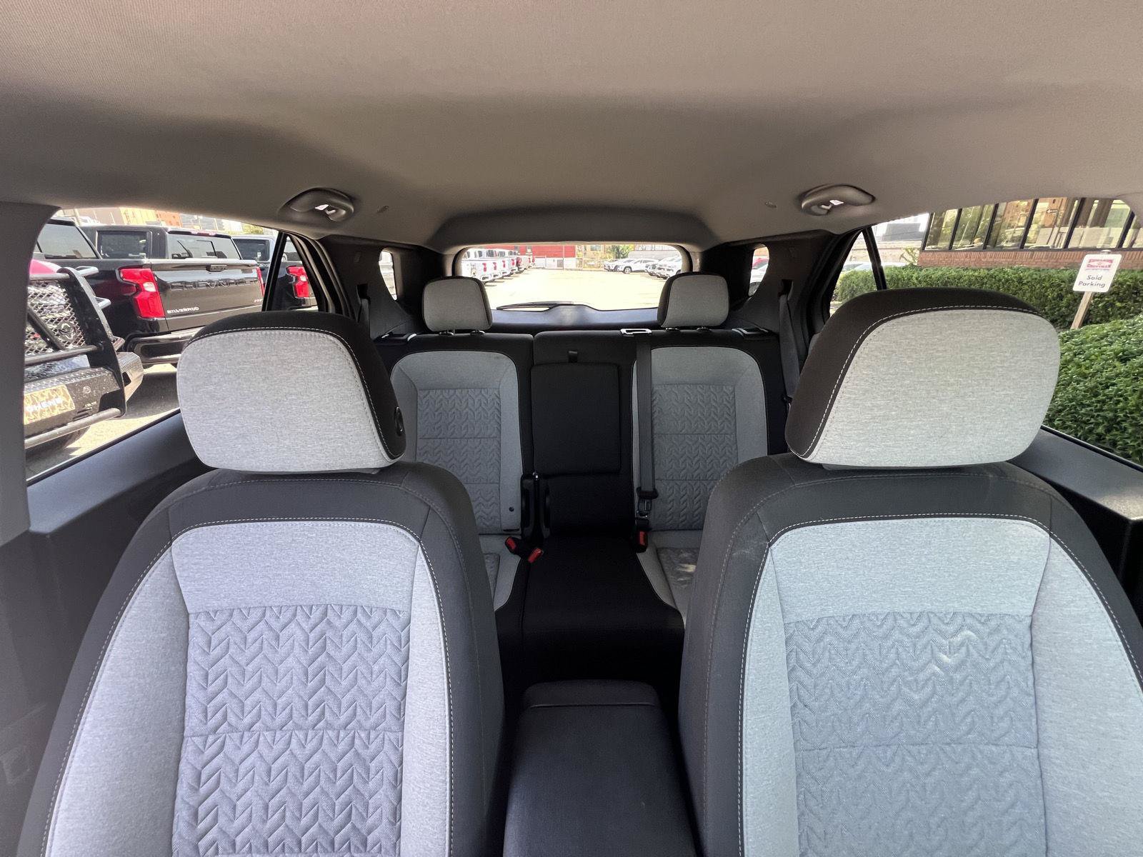 Used 2024 Chevrolet Equinox LT FWD image 26