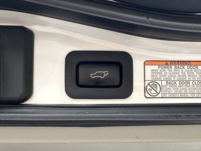 Used 2018 Lexus LX 570 4WD image 21
