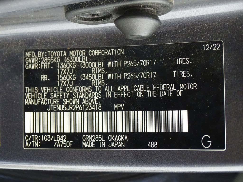 Used 2023 Toyota 4Runner SR5 Premium w/ Moonroof Package image 23