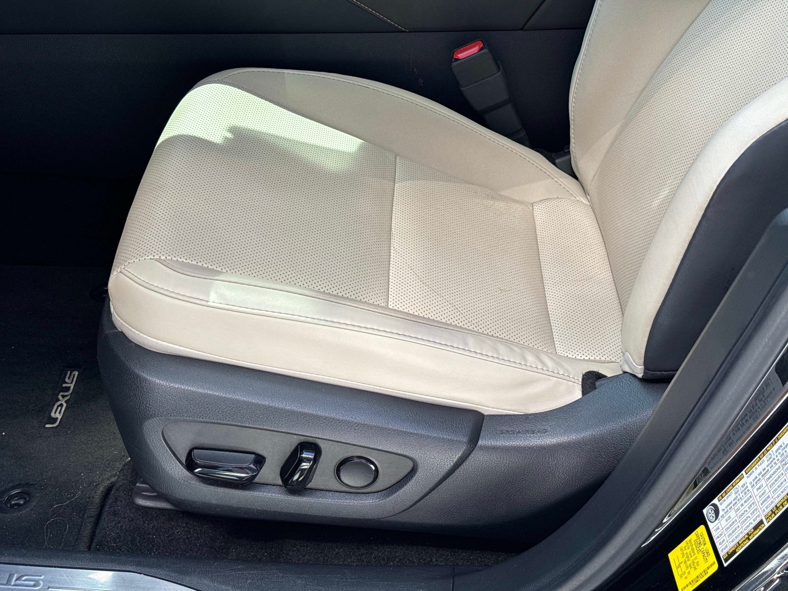 Used 2024 Lexus RX 350 Premium w/ Accessory Package (Z1) FWD image 21