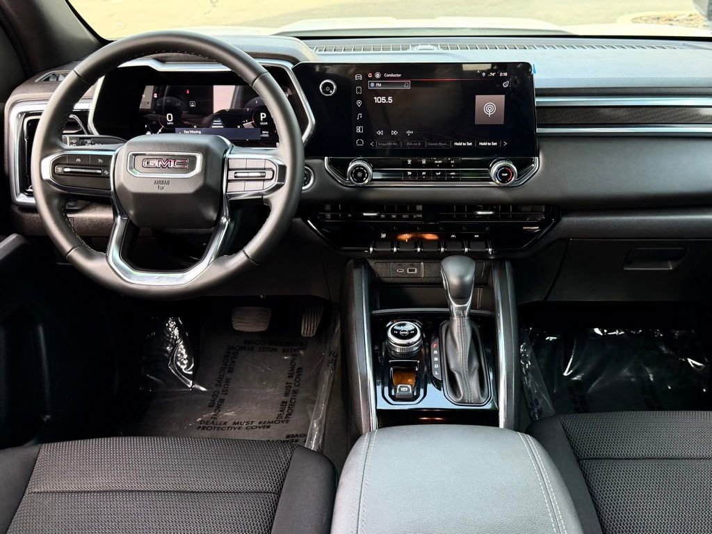 Used 2025 GMC Canyon Elevation image 28