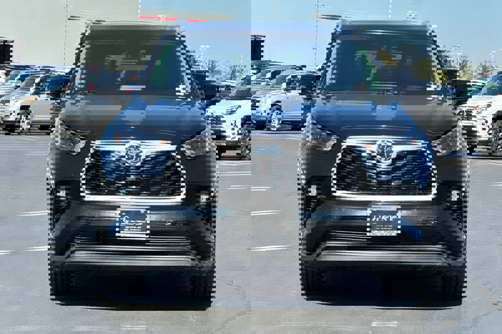 Used 2024 Toyota Highlander XLE image 10