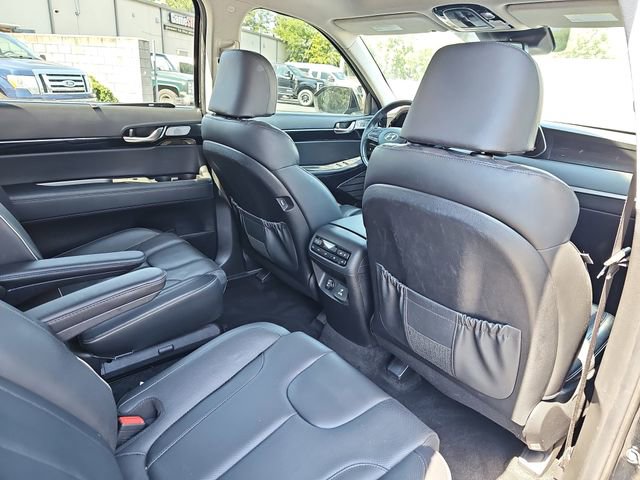 Used 2021 Hyundai Palisade Limited w/ Cargo Package FWD image 11