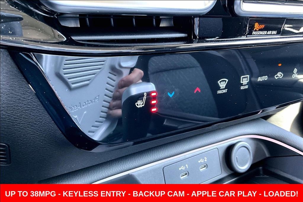 New 2026 Nissan Sentra SV w/ SV Convenience Package FWD image 19