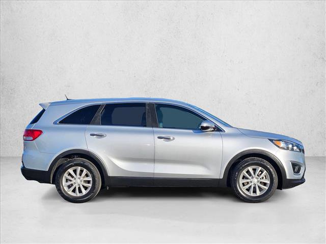 Used 2017 Kia Sorento L FWD video 4