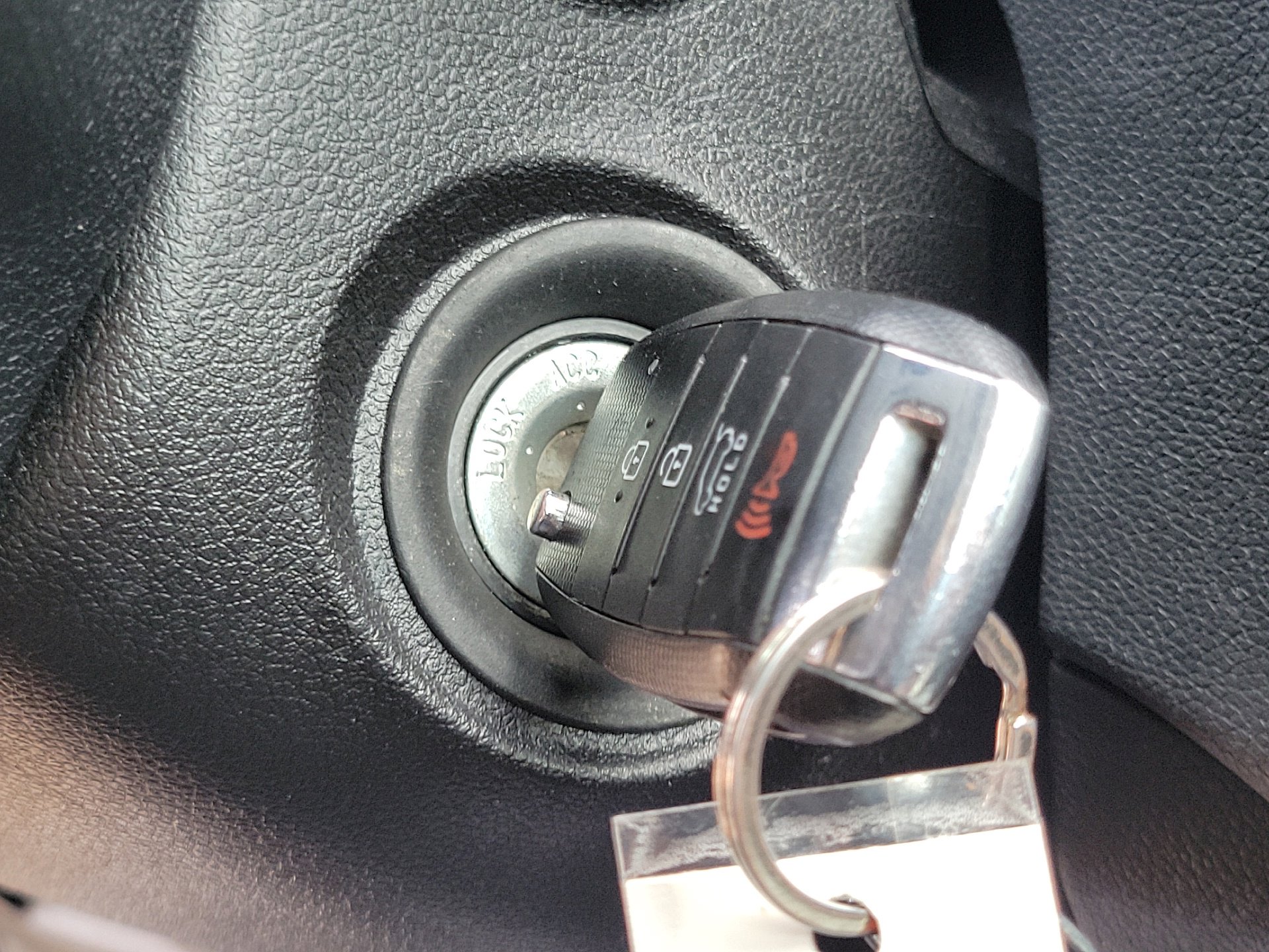 Used 2016 Kia Sorento LX w/ LX Convenience Package image 23