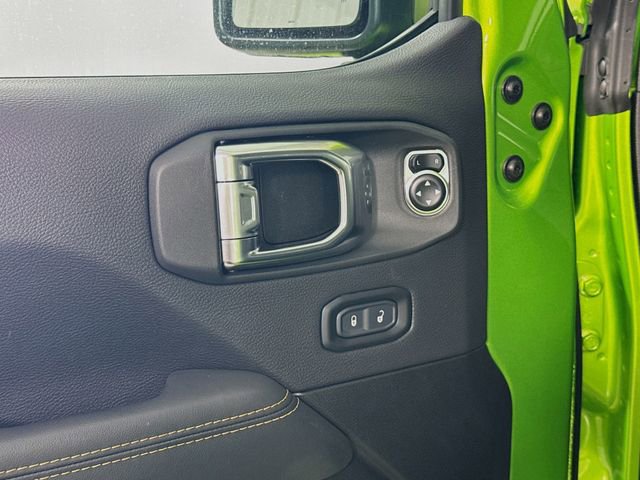 New 2025 Jeep Gladiator Sport w/ Premium Package image 18