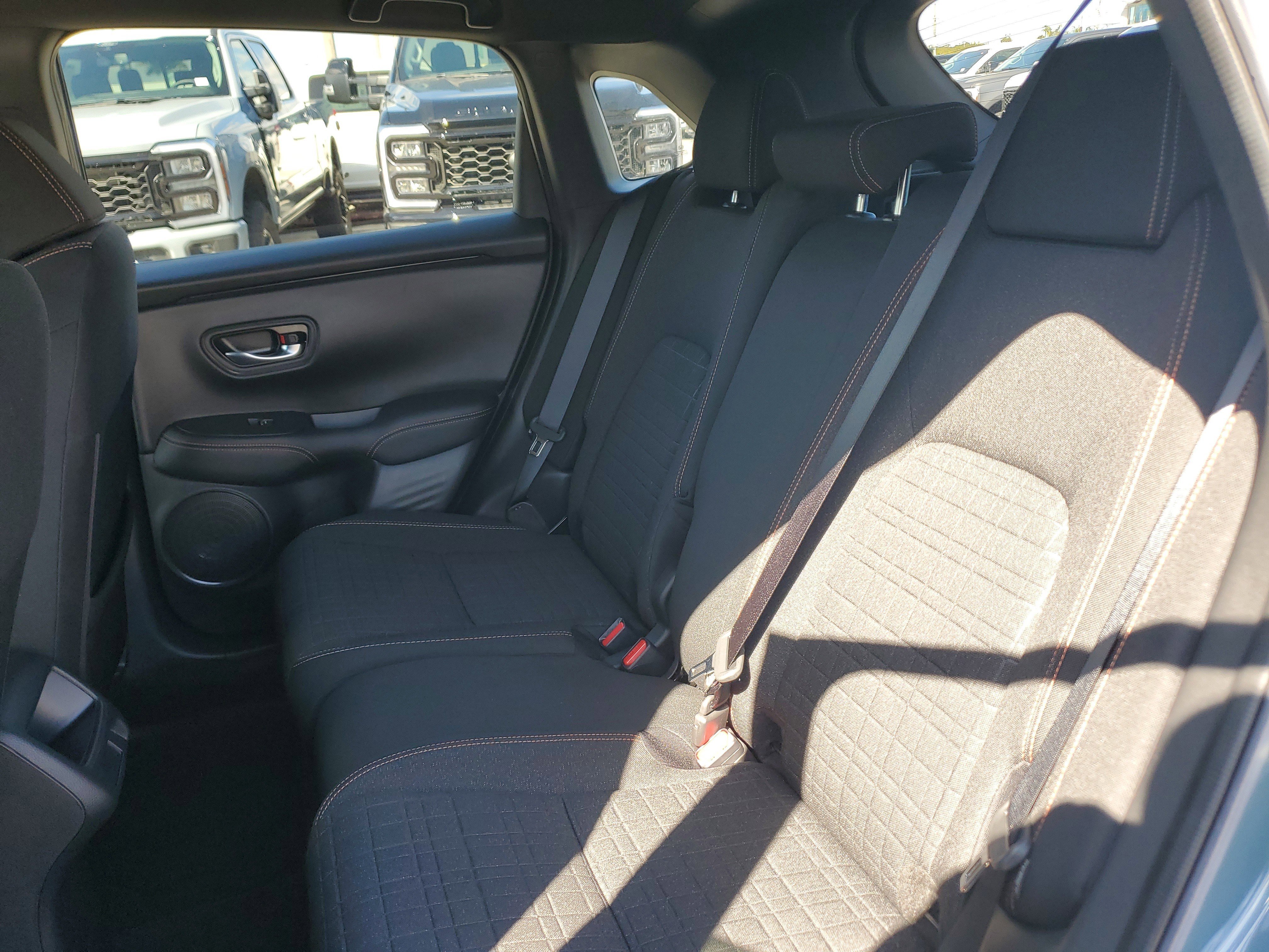 Used 2024 Honda HR-V Sport image 12