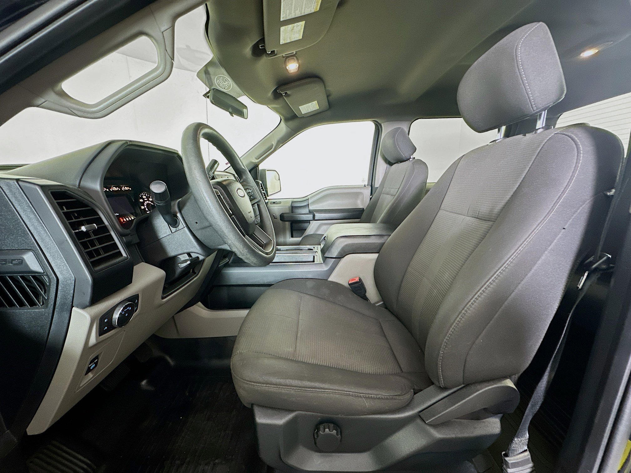 Used 2018 Ford F150 XL w/ Equipment Group 101A Mid AWD/4WD image 13