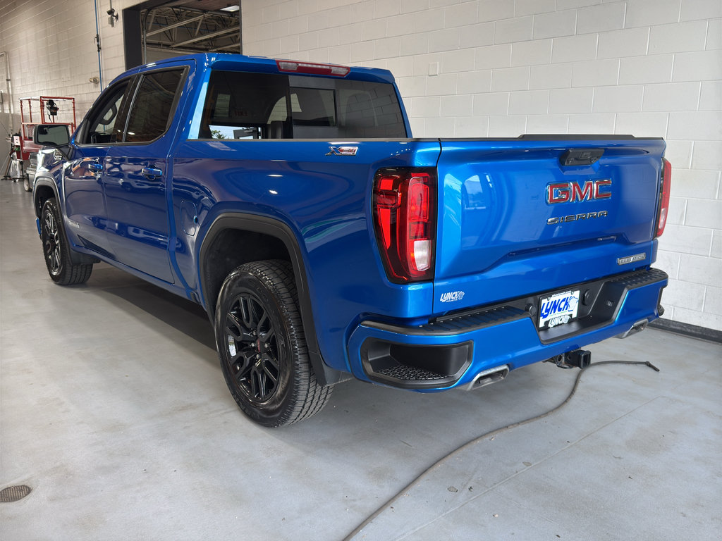 Used 2024 GMC Sierra 1500 Elevation w/ Preferred Package AWD/4WD image 3