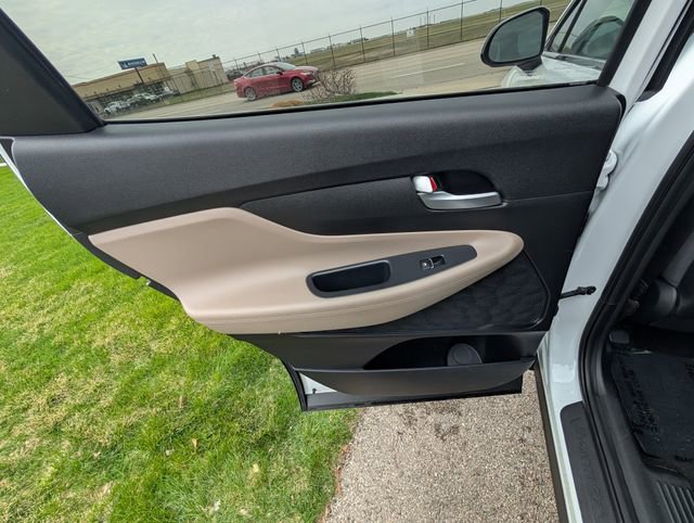 Used 2020 Hyundai Santa Fe SEL FWD image 12