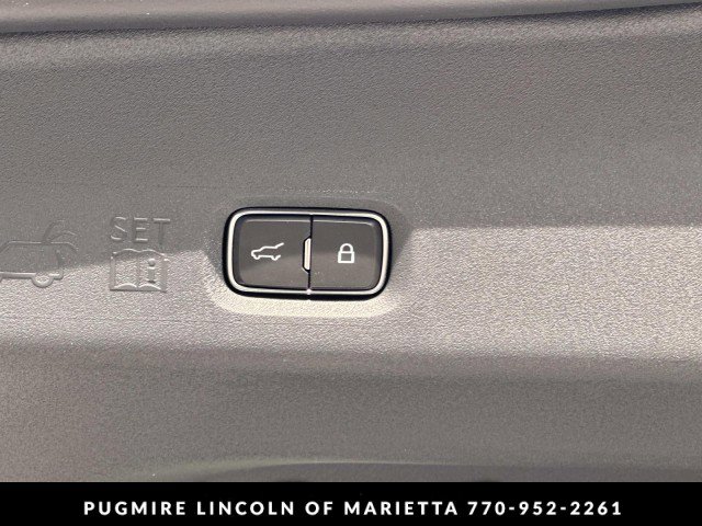 New 2026 Lincoln Navigator L Black Label image 38