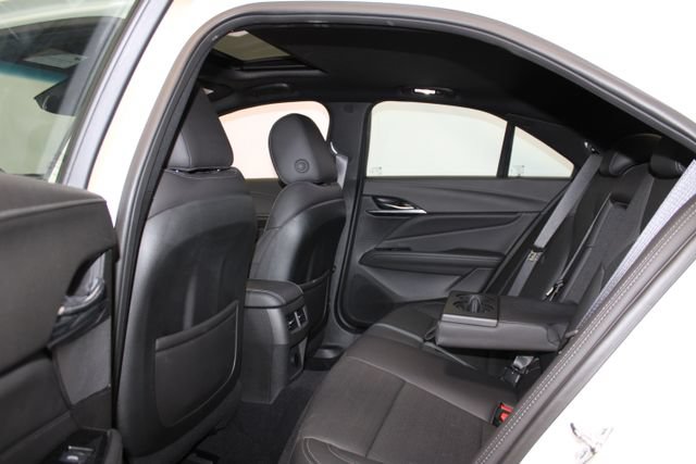 Certified 2025 Cadillac CT4 Premium Luxury AWD/4WD image 9