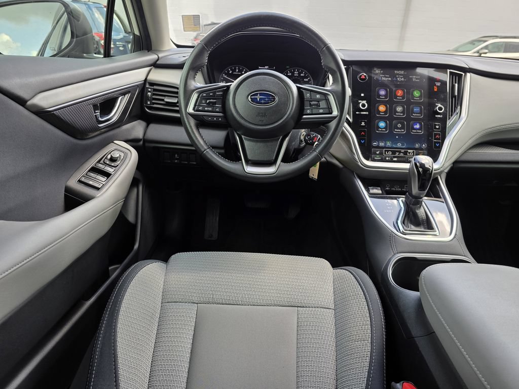 Used 2025 Subaru Outback Premium AWD/4WD image 12