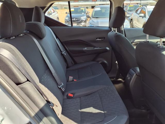 Used 2024 Nissan Kicks SV w/ Exterior Package FWD image 22