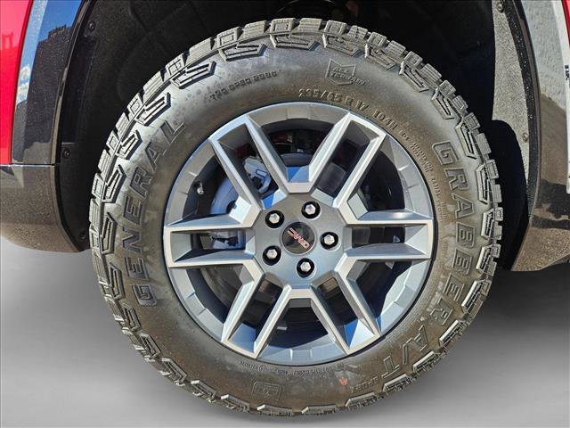 New 2026 GMC Terrain AT4 w/ Convenience Package III image 10