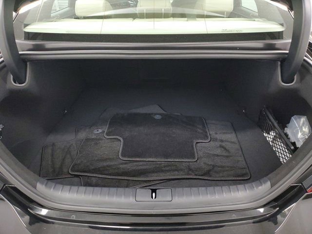 Used 2026 Genesis G70 2.5T image 9