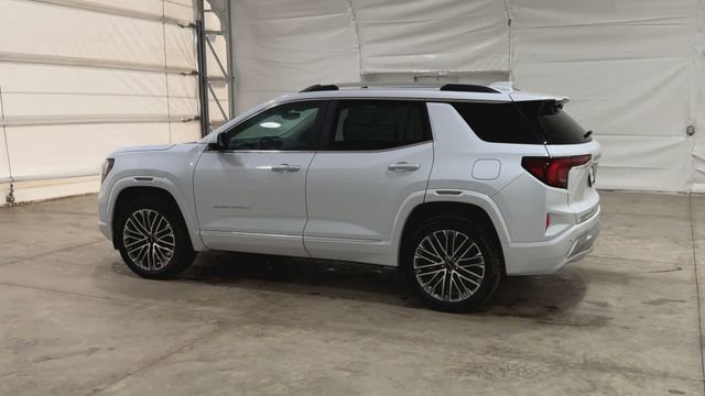 New 2026 GMC Terrain Denali w/ LPO, Floor Liner Package AWD/4WD image 6