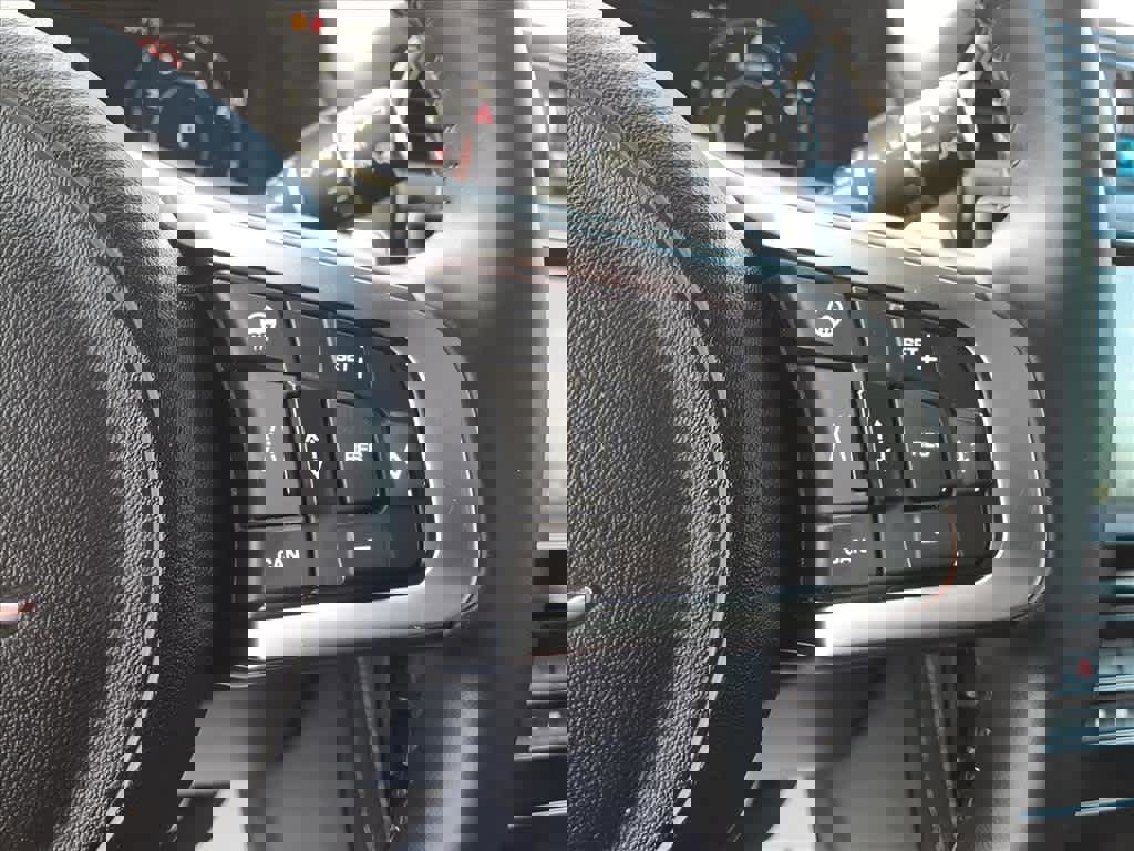 Used 2020 Jaguar F-PACE Checkered Flag image 23