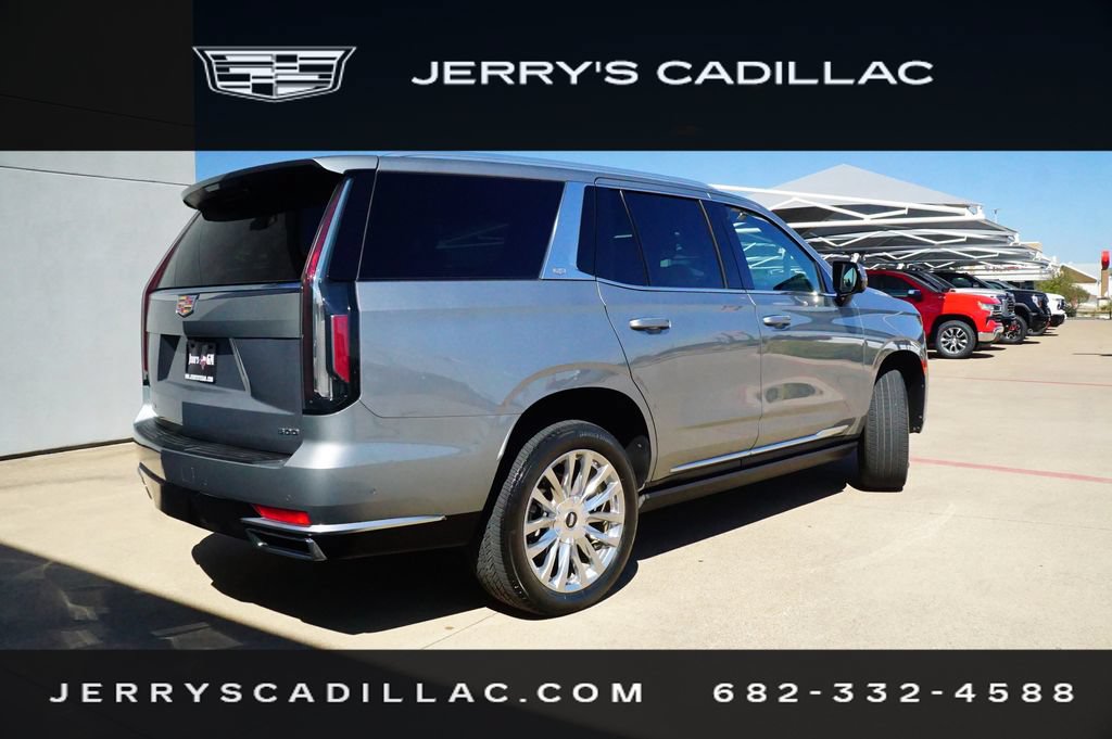 Used 2024 Cadillac Escalade Premium Luxury w/ Performance Package AWD/4WD image 5