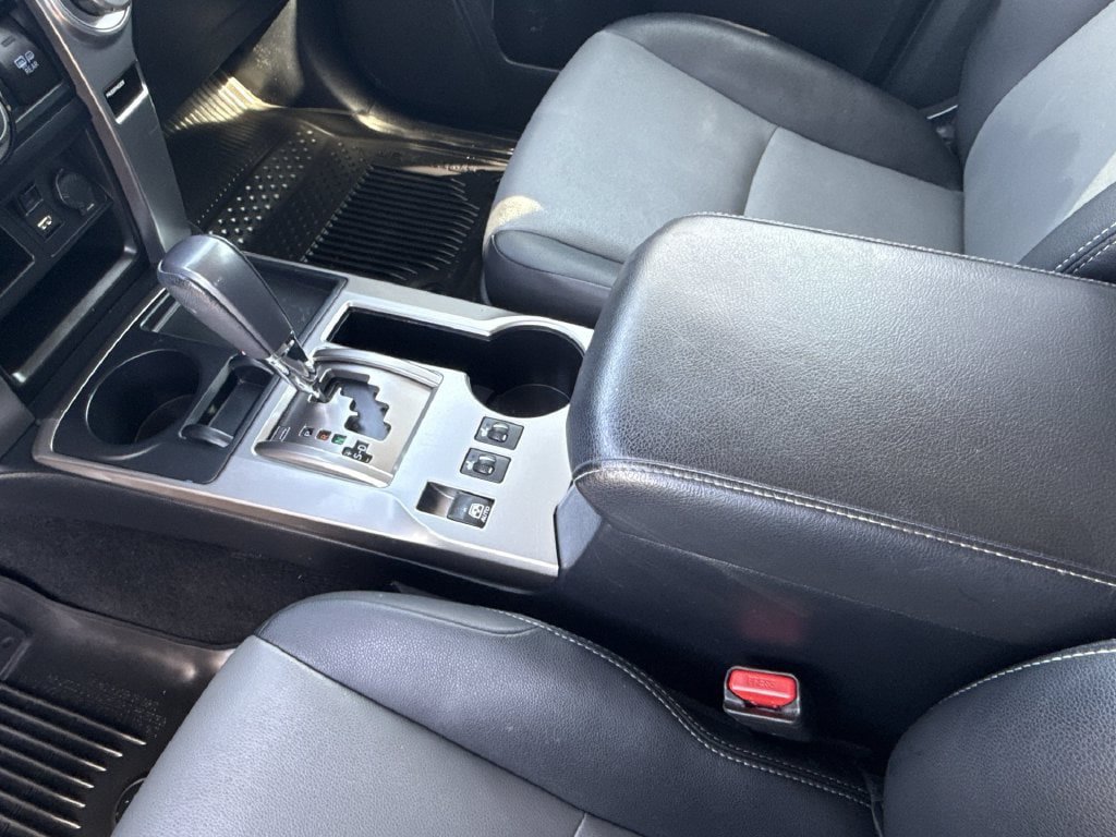 Used 2023 Toyota 4Runner SR5 Premium w/ Moonroof Package RWD image 22