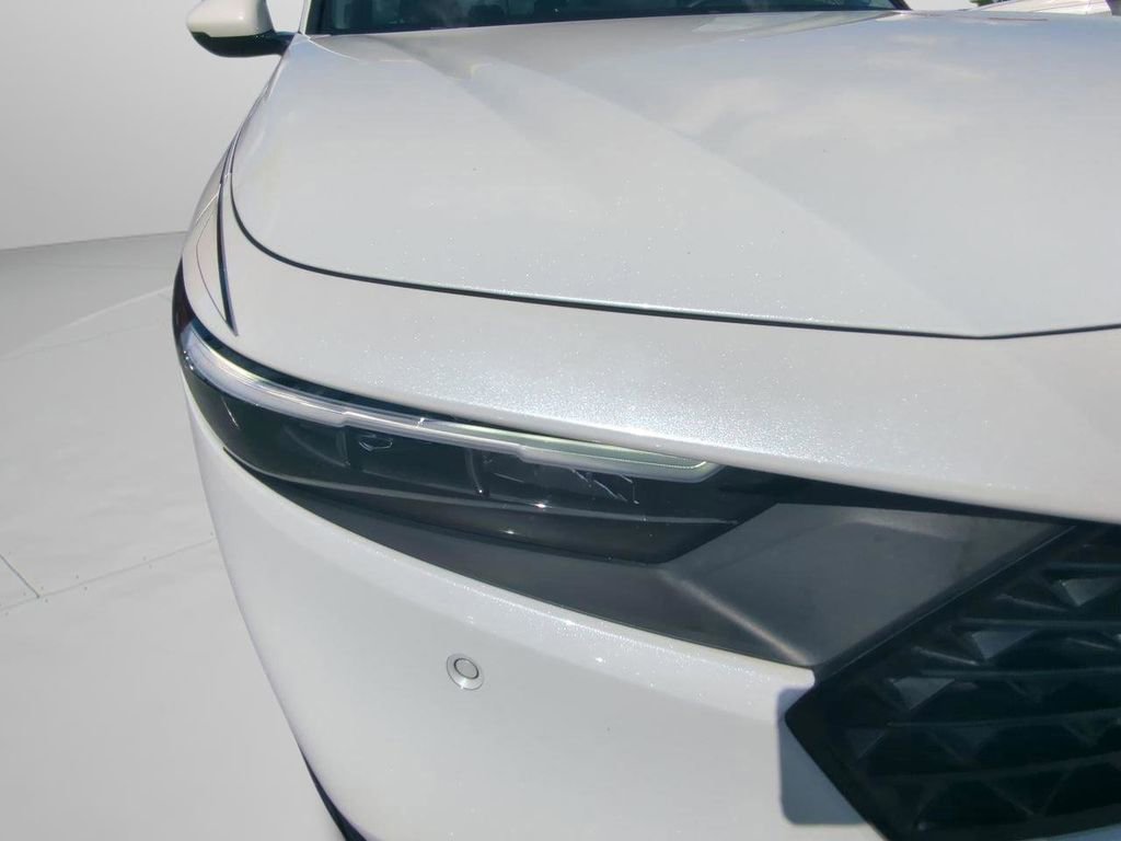 Used 2024 Honda Accord EX-L image 26