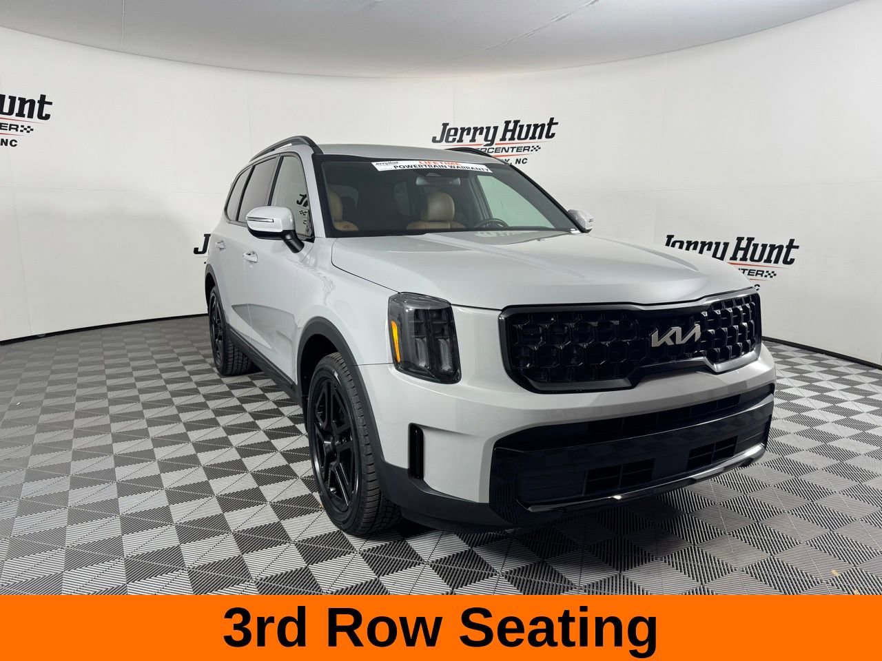 Used 2024 Kia Telluride EX X-Line image 6