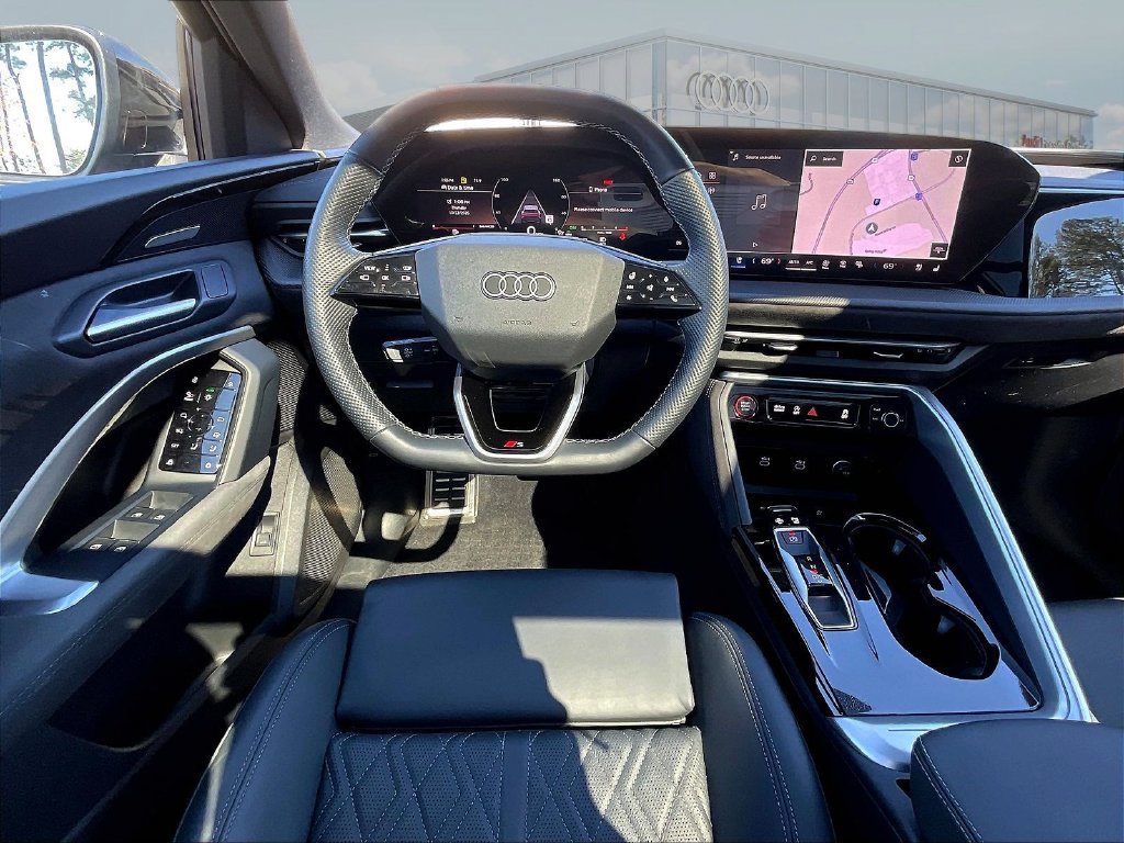 Used 2025 Audi SQ5 Premium Plus w/ Premium Plus Package AWD/4WD image 10
