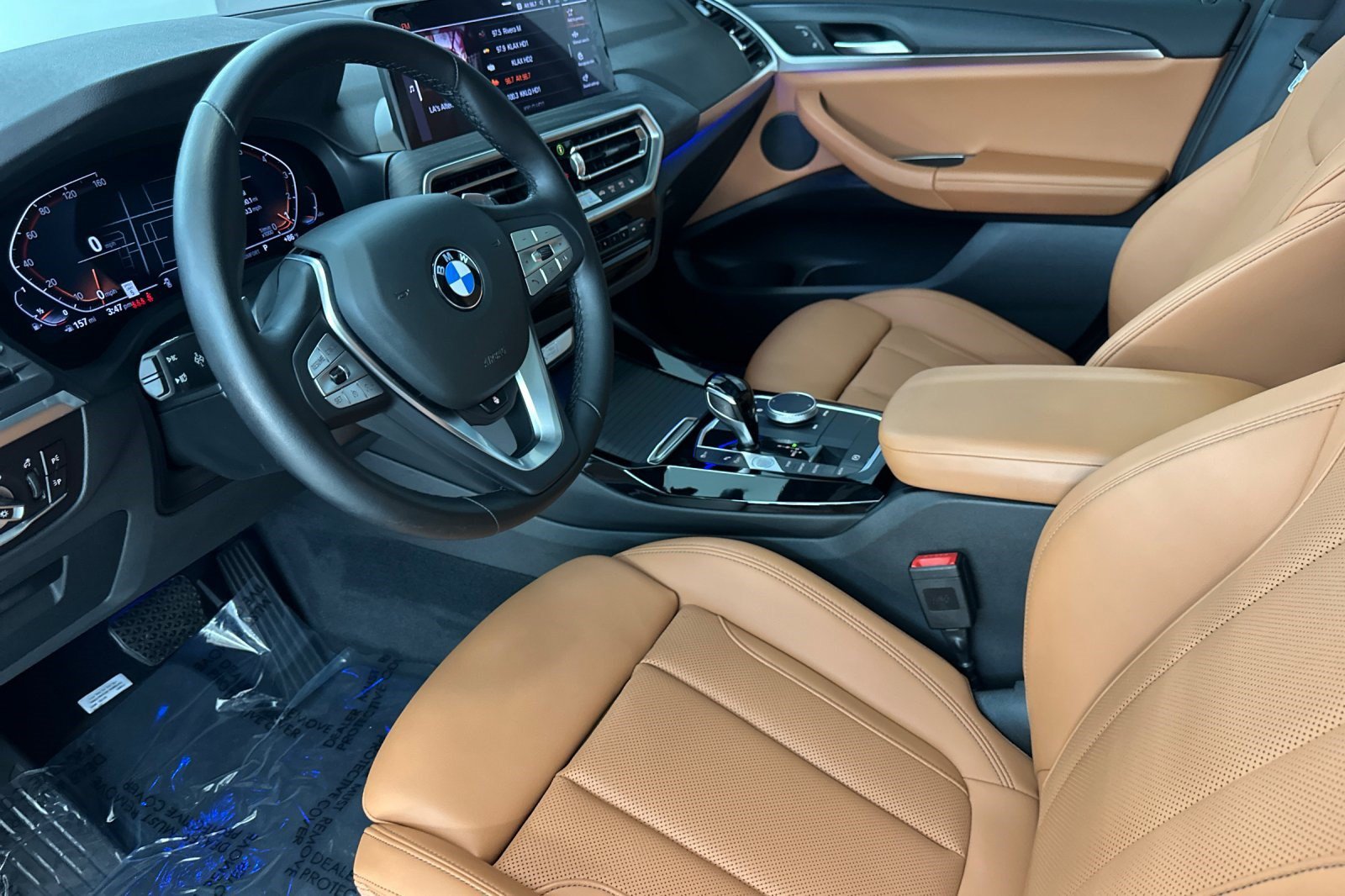 Certified 2024 BMW X3 sDrive30i w/ Premium Package RWD image 4