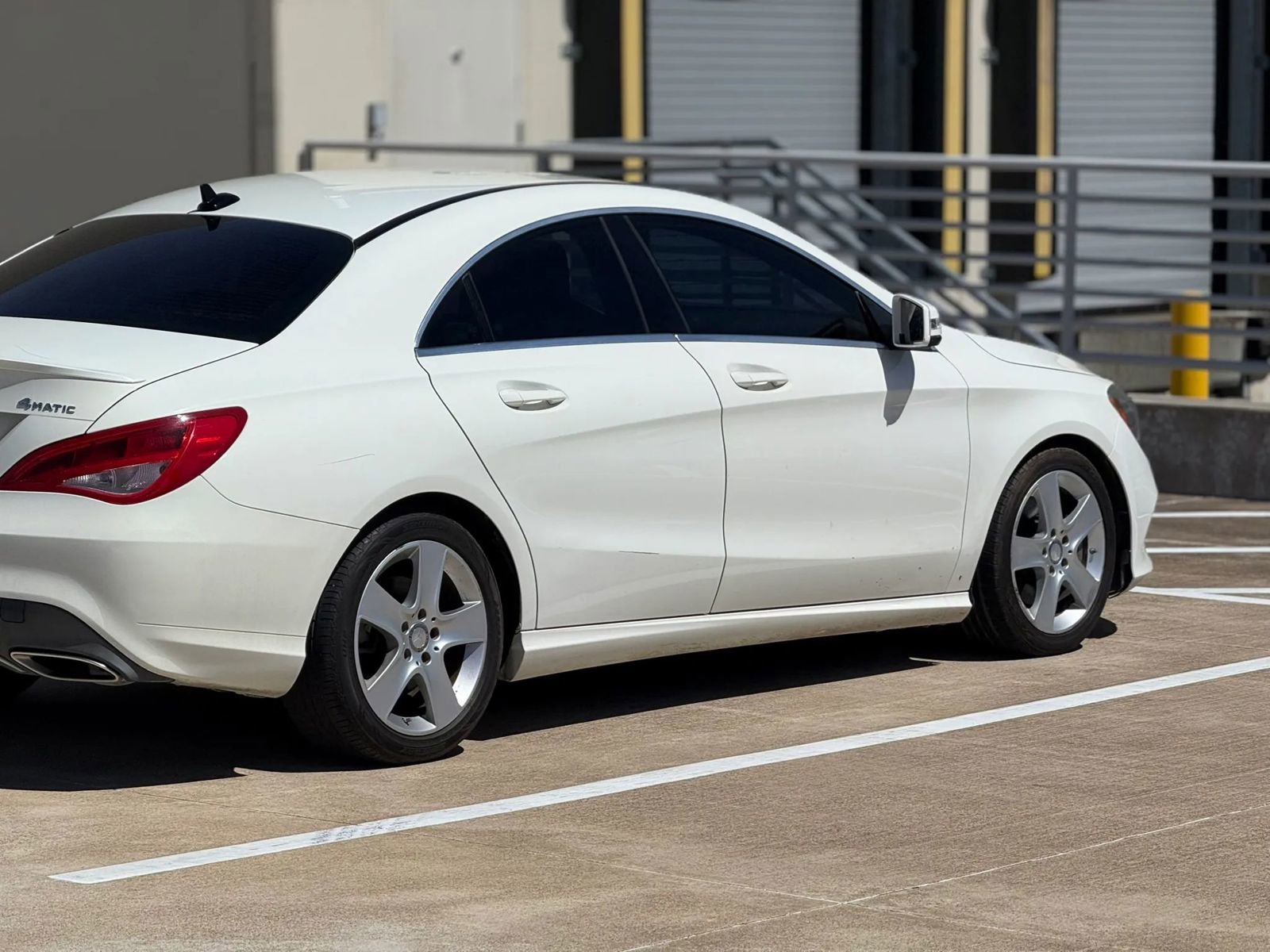 Used 2017 Mercedes-Benz CLA 250 4MATIC image 8