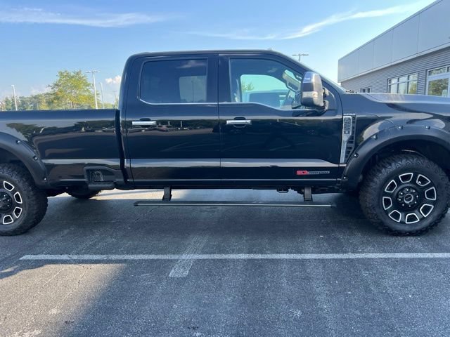 Used 2023 Ford F250 Platinum AWD/4WD image 7
