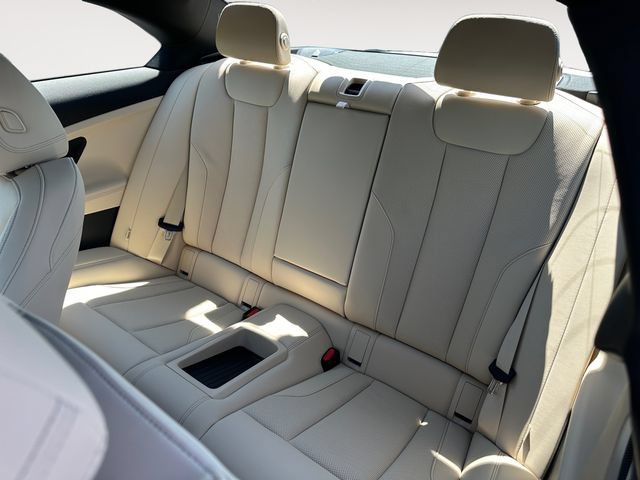 Used 2022 BMW 230i Coupe w/ Premium Package RWD image 13