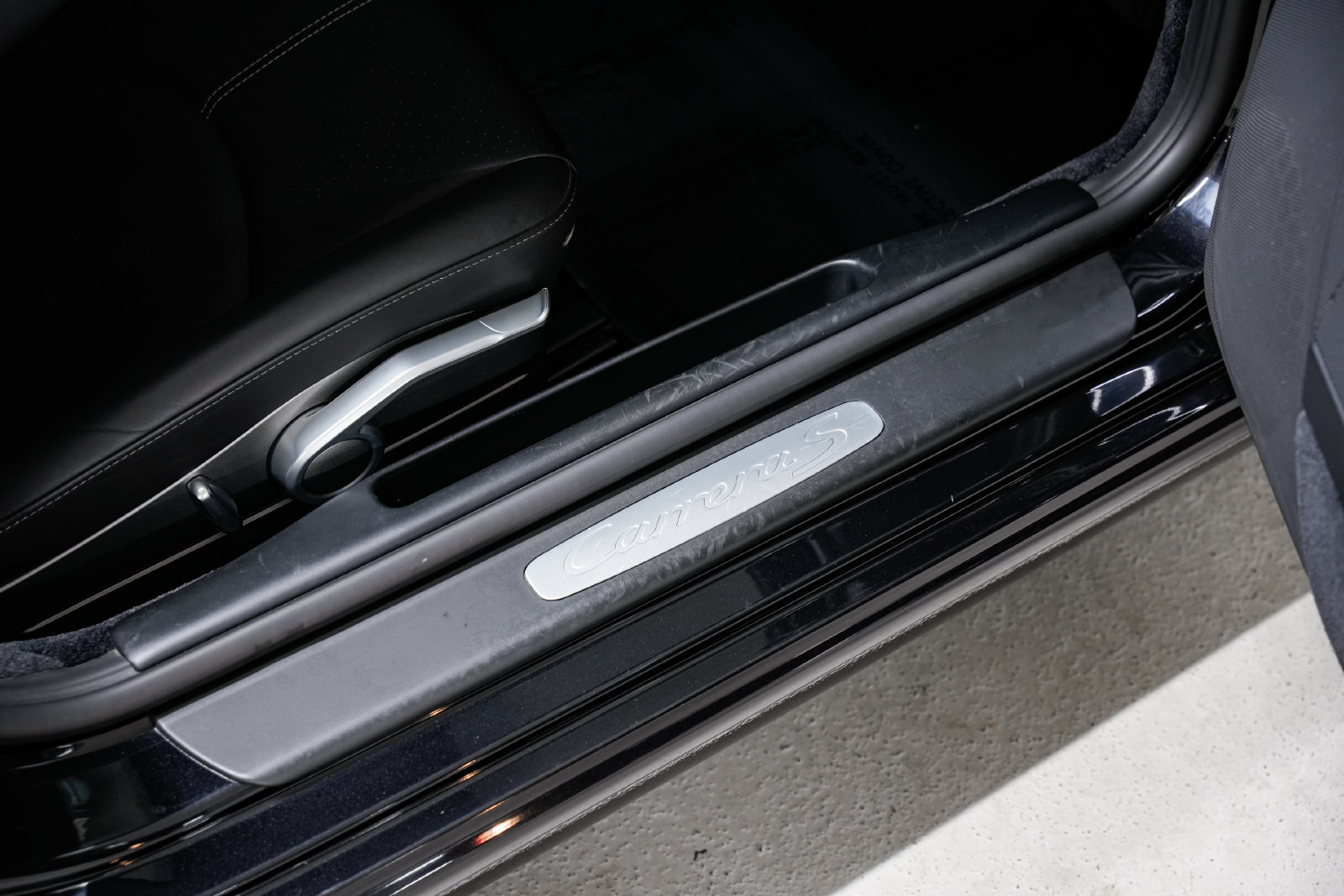 Used 2009 Porsche 911 Carrera S RWD image 24