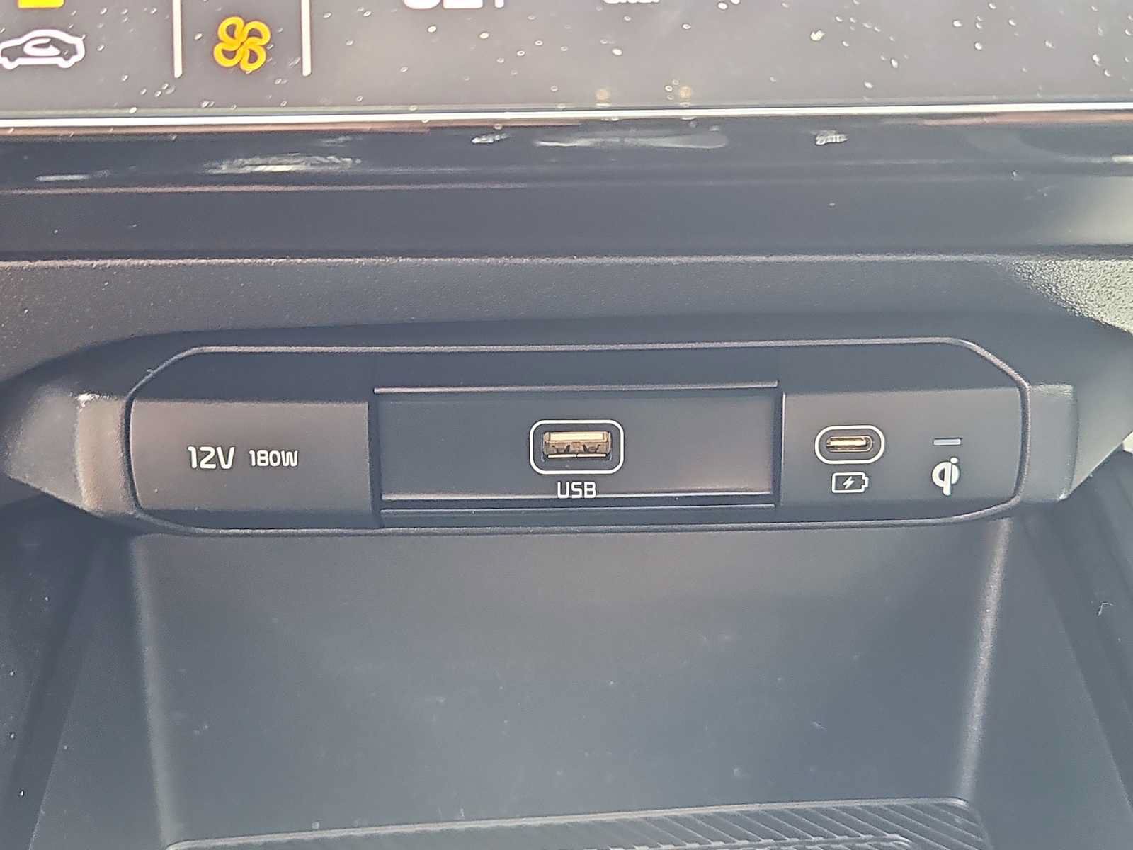 Used 2023 Kia Niro SX Touring FWD image 18