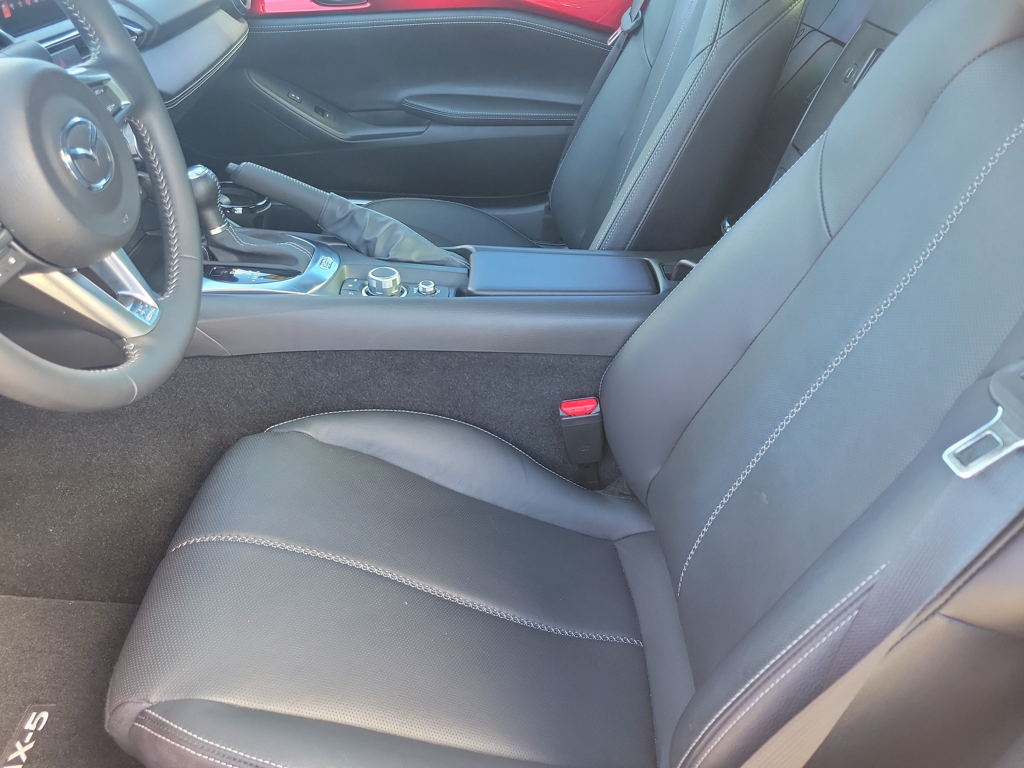Used 2023 MAZDA MX-5 Miata Grand Touring RWD image 13