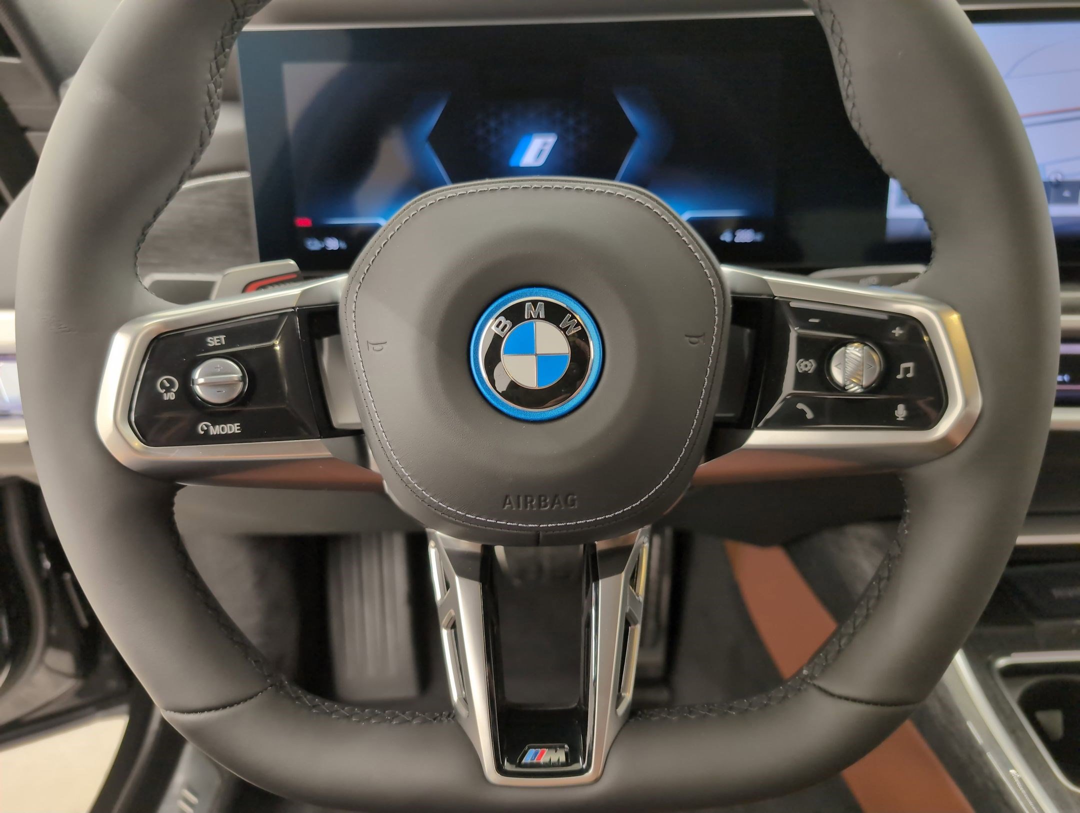 New 2025 BMW i7 eDrive50 w/ M Sport Package image 14