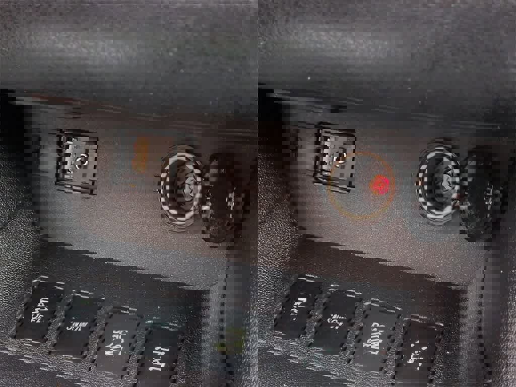 Used 2016 Toyota Highlander Limited Platinum image 33