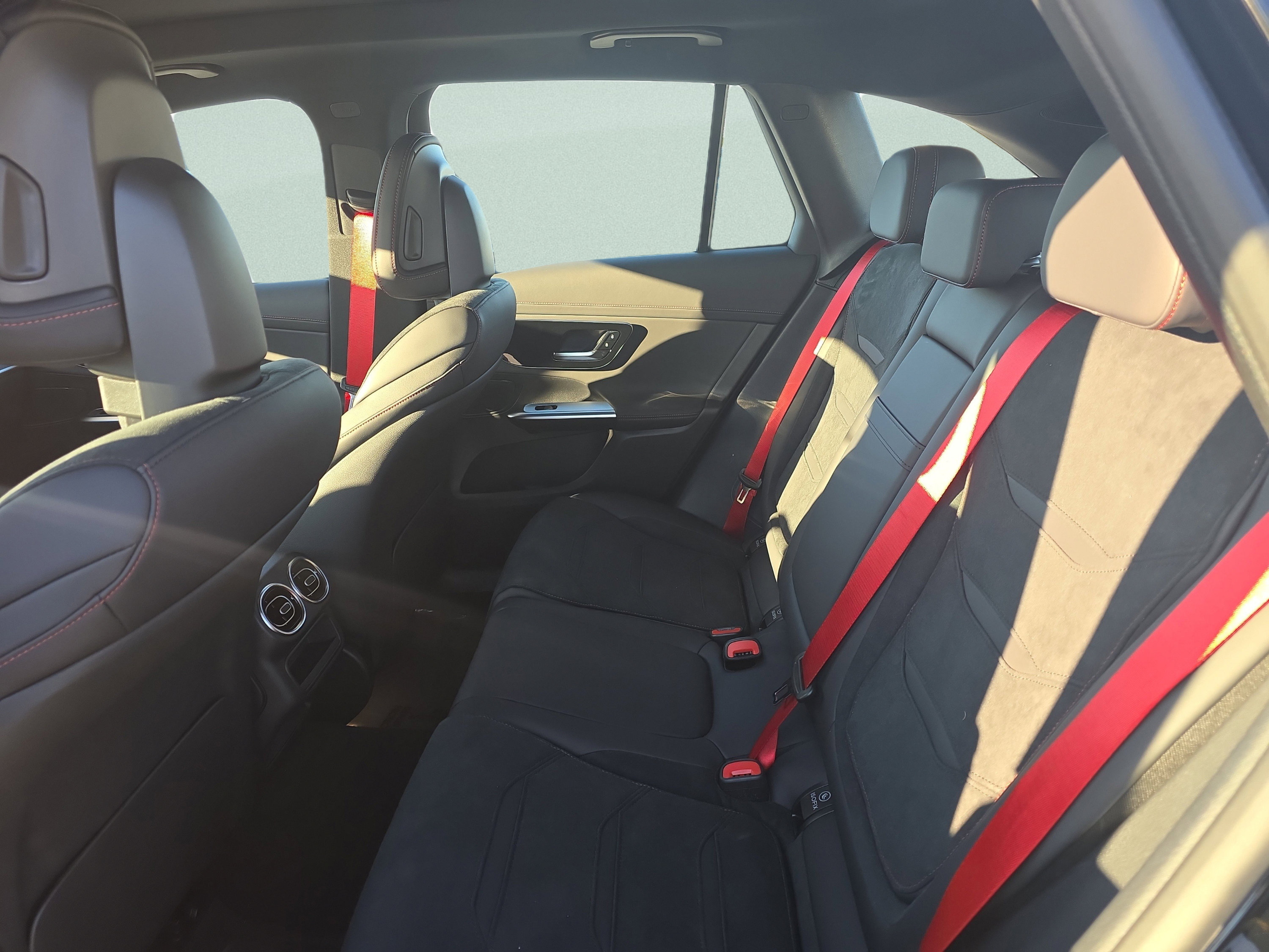 New 2026 Mercedes-Benz GLC 43 AMG 4MATIC image 8