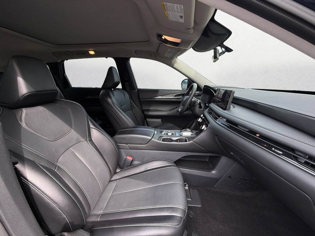 Certified 2024 INFINITI QX60 Luxe w/ Cargo Package AWD/4WD image 14