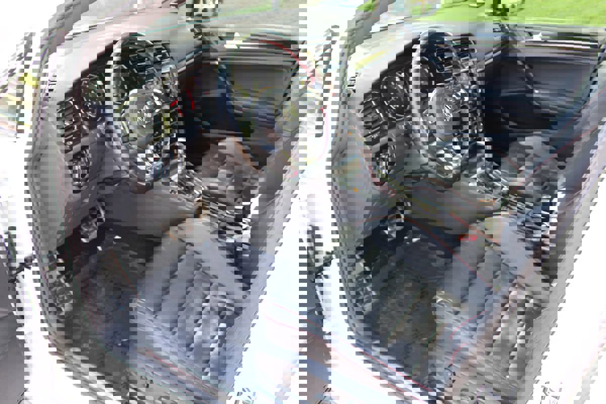 Used 2015 Volkswagen GTI Autobahn image 7