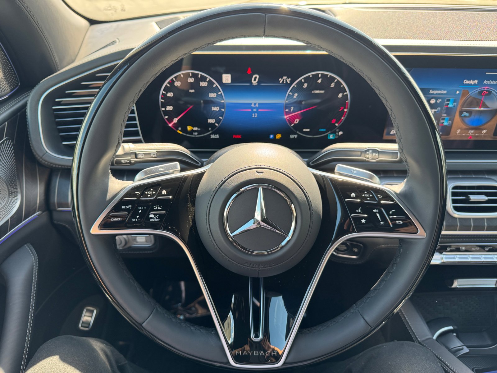 New 2026 Mercedes-Benz Maybach GLS 600 4MATIC image 9