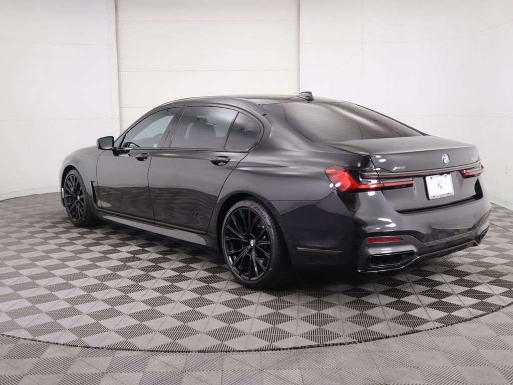Certified 2022 BMW 750i xDrive w/ Luxury Rear Seating Package image 7