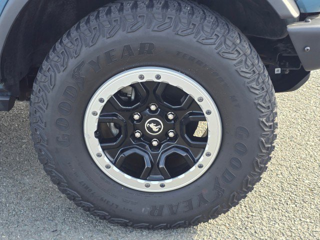 Used 2021 Ford Bronco Badlands image 9