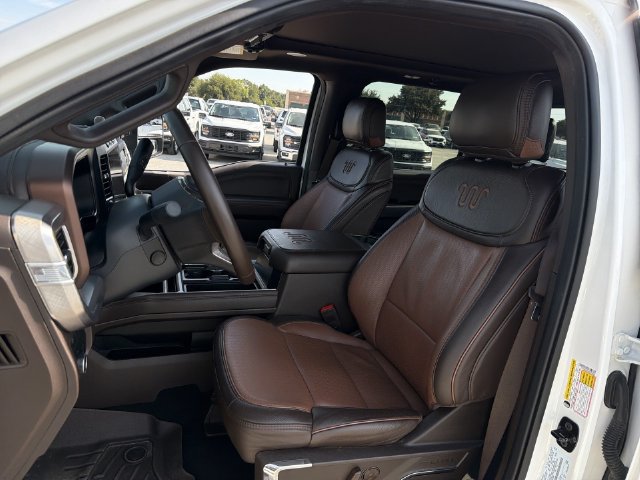 Used 2024 Ford F350 King Ranch w/ FX4 Off-Road Package AWD/4WD image 11