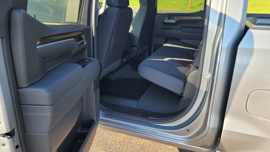 New 2026 Chevrolet Silverado 1500 LT AWD/4WD image 25