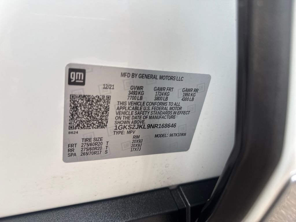 Used 2022 GMC Yukon XL Denali w/ Advanced Technology Package AWD/4WD image 30
