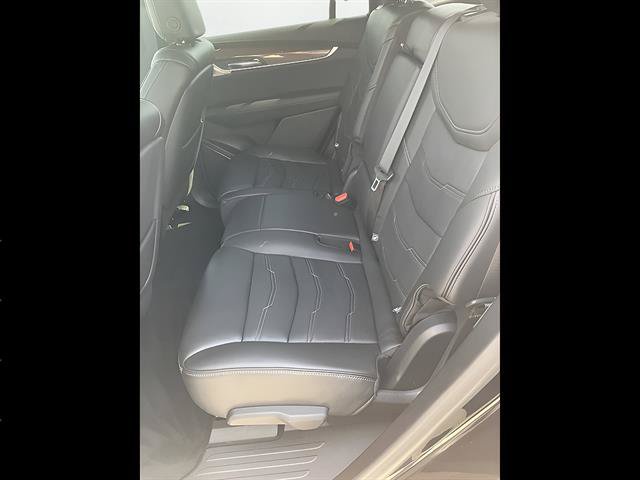 Certified 2025 Cadillac XT6 Premium Luxury w/ Platinum Package AWD/4WD image 9